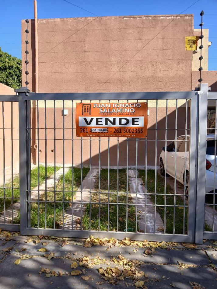 Es APTO CREDITO.Vendo Duplex a estrenar, espacioso estar comedor, cocina amoblada, patio exclusivo, cochera.